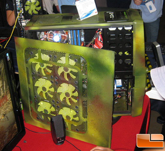 Quakecon 2009 In Win Booth