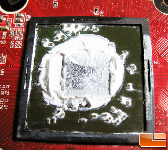 Thermal Compound on The AXLE Radeon HD 5670 1GB Thermal Compound on The AXLE Radeon HD 5670 1GB