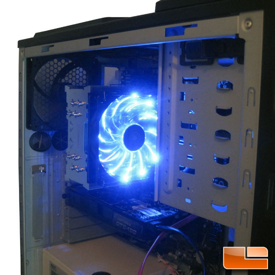 Enermax ETS-T40-TA CPU Cooler powered up