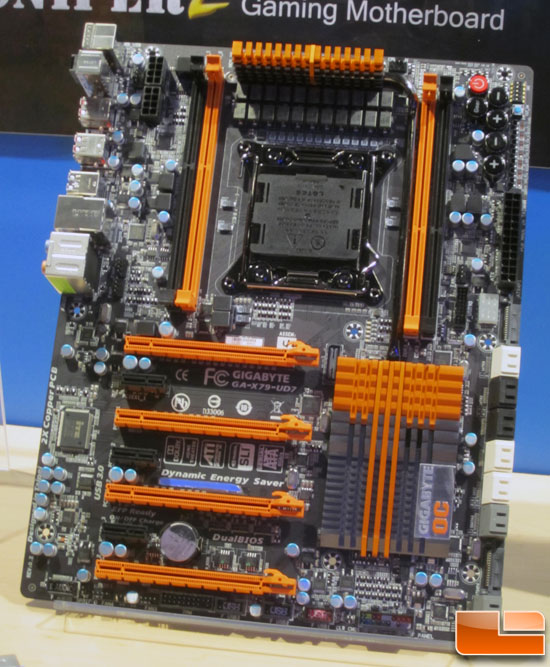 GIGABYTE GA-X79-UD7 Motherboard Preview