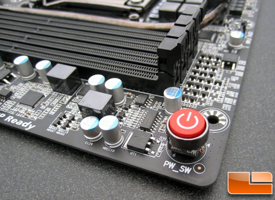 GIGABYTE GA-X79-UD5 Motherboard Preview