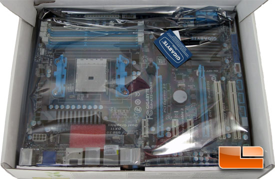 GIGABYTE A75-UD4H Retail Packaging and Bundle
