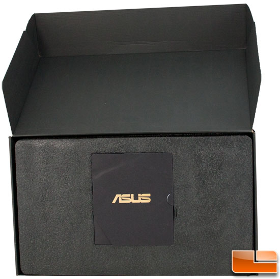 ASUS GTX 570 inside Box