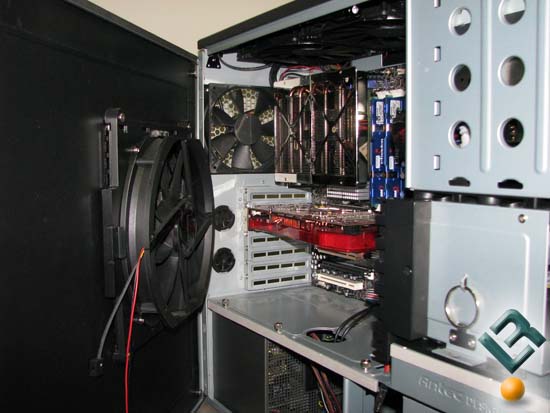 Cooler Master GeminII installed into the Antec P190