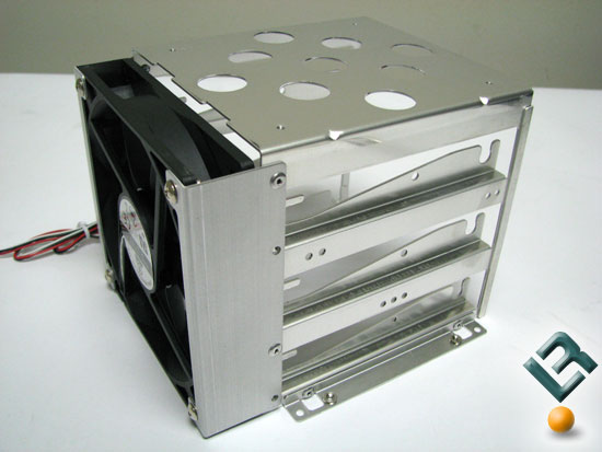Lian Li PC-A7010 Upper drive cage