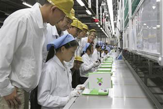 One Laptop Per Child – Mass production of XO laptops kicks off