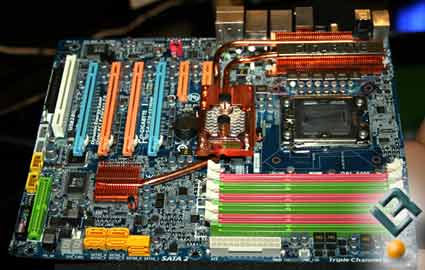 Gigabyte GA-X58-DS4 Motherboard Pictured – Intel X58 Express Chipset
