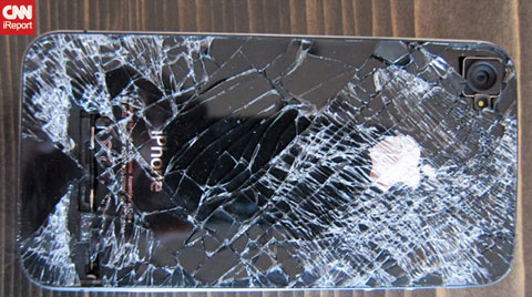 iphone 4 broken glass