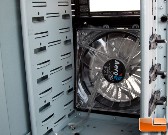 AeroCool Vx-E - Inside View of Case Fan