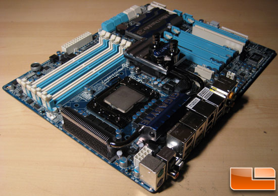 Gigabyte X58A-UD7 Socket