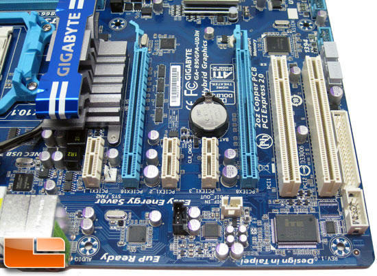 Gigabyte 890GPA-UD3H 890GX Motherboard PCIe Slots