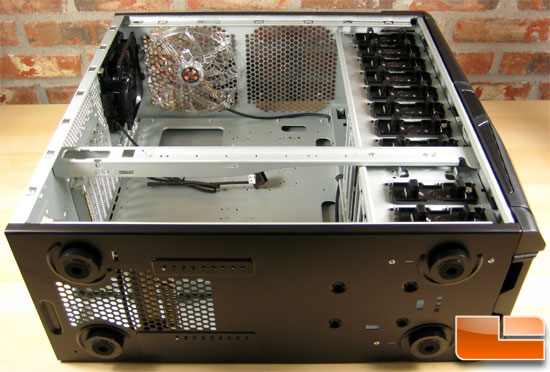 Thermaltake Element V Case Interior