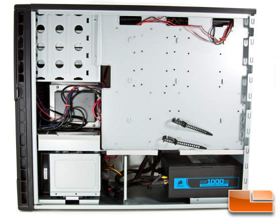 Antec P193 open right side Antec P193 open right side