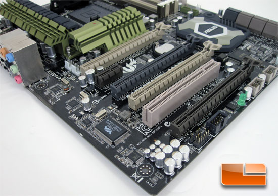 ASUS Sabertooth 990FX Motherboard Layout