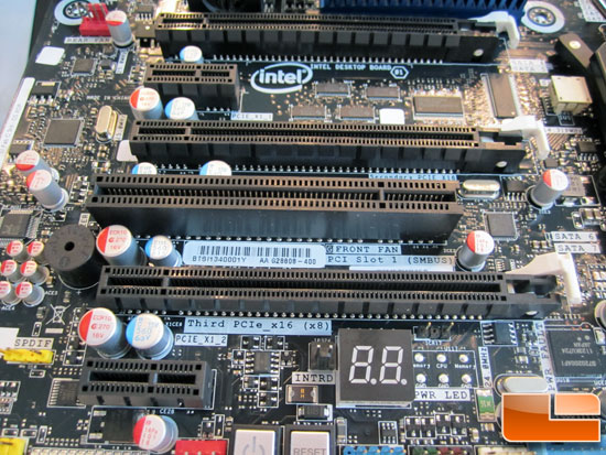 Intel DX79SI Motherboard PCI Slots Intel DX79SI Motherboard PCI Slots