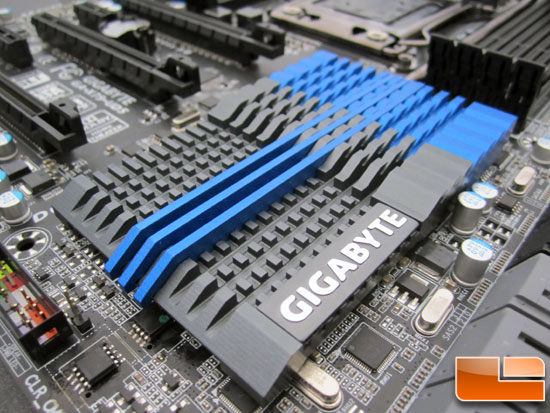 GIGABYTE GA-X79-UD5 Motherboard Preview