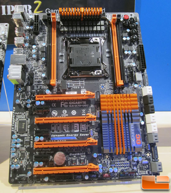 GIGABYTE GA-X79-UD7 Motherboard Preview