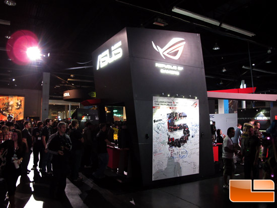 BlizzCon 2011 - ASUS Booth