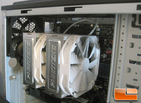 phanteks PH-TC14PE CPU Cooler installed in case