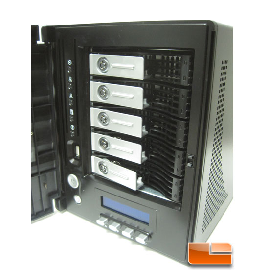 Thecus N5500 5 bay NAS drive bays