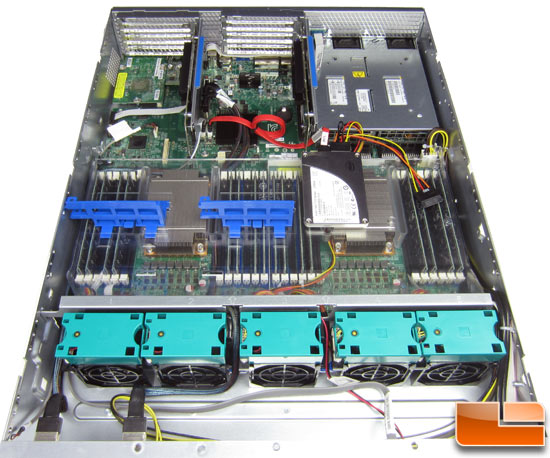 Intel R2000GZ 'Grizzly Pass' Interior