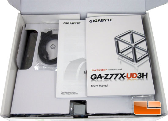 GIGABYTE GA-Z77X-UD3H Retail Packaging
