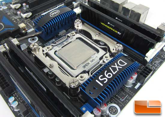 Thermaltake Frio Extreme LGA2011 mount