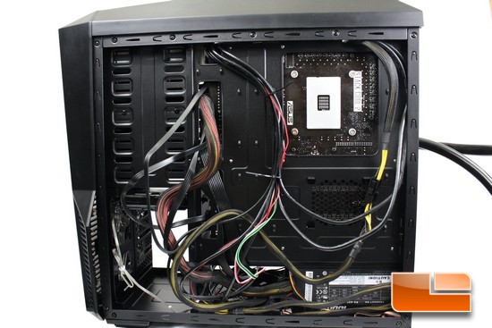 Zalman Z11 Plus Wire Management