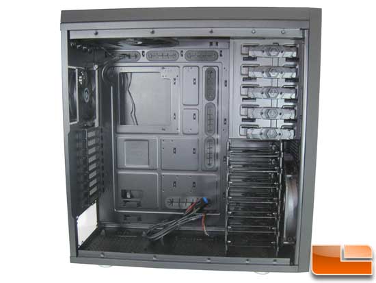 BitFenix Shinobi XL side panel off