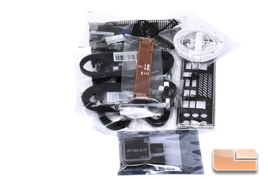 ASUS P9X79 Deluxe Accessories 2