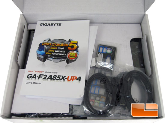 GIGABYTE F2A85X-UP4 Retail Packaging and Bundle