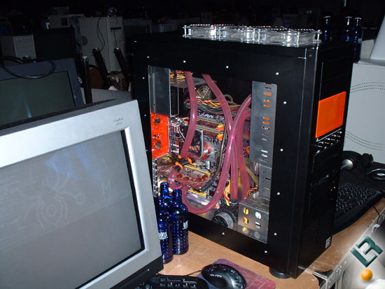 Quakecon 2005 Begins