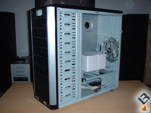 Open side shot of the Aerocool Masstige