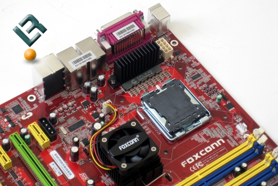 FOXCONN 975X7AB-8EKRS2H Review