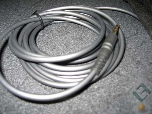 http://www.legitreviews.com/images/reviews/431/s500_cord.jpg