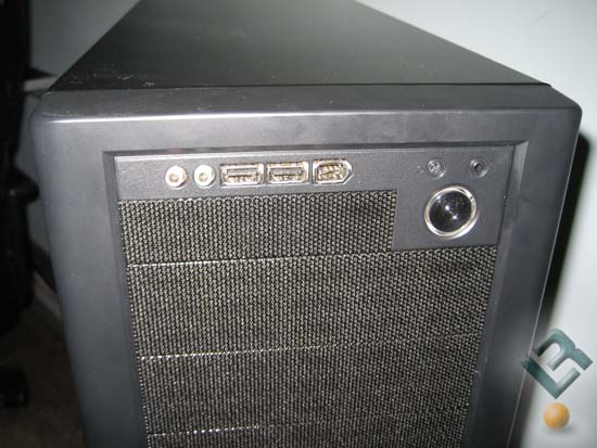 R6XR8-BK Front I/O