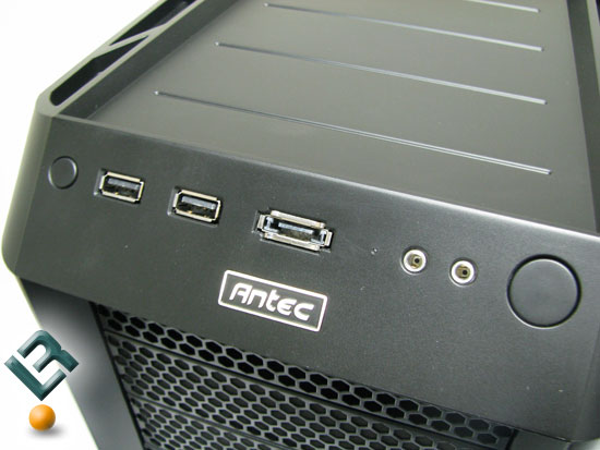 Antec Twelve Hundred Front ports