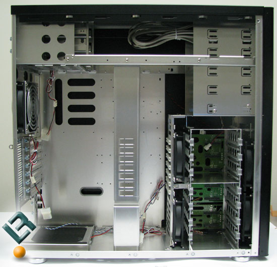 Inside the Lian Li PC-A7010