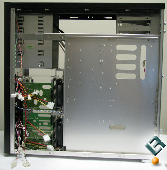 Right side of the Lian Li PC-A7010