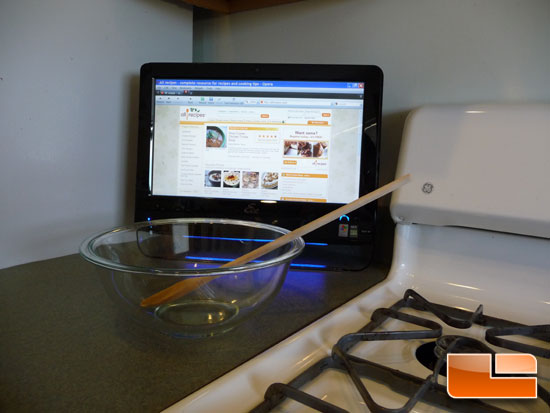 ASUS Eee Top in the Kitchen