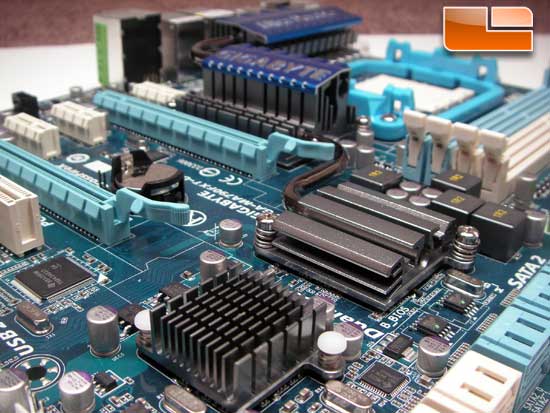 Gigabyte MA790FXT-UD5P Motherboard Review