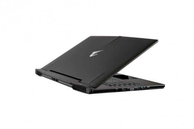 Auros X7 Ultra Slim Gaming Notebook