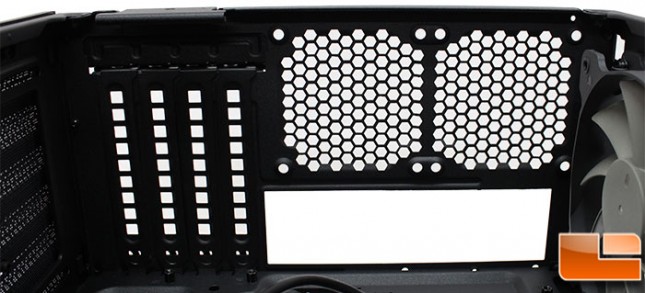 Corsair-Air-240-Internal-MB-Back