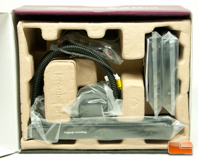 Cooler Master Nepton 240M Box Interior