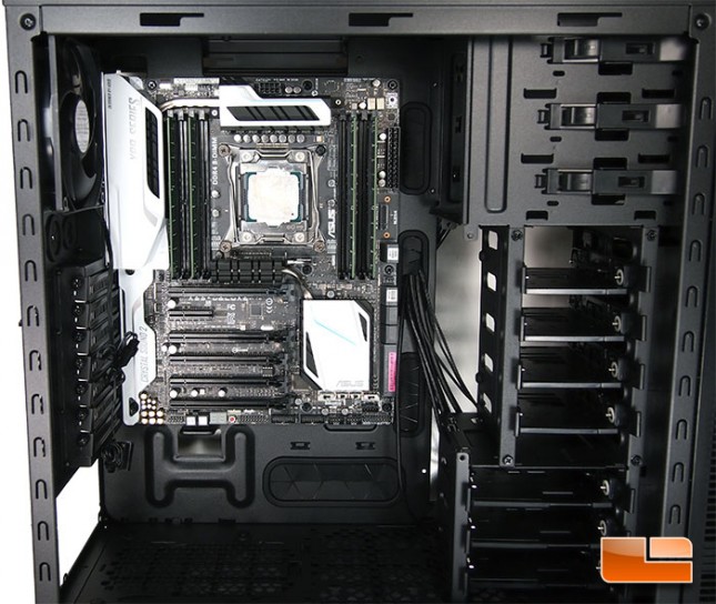 Cooler Master Silencio 652S Motherboard Installaion