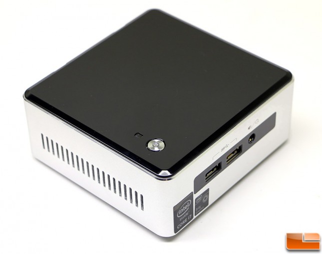 Intel NUC5i7RYH Angle