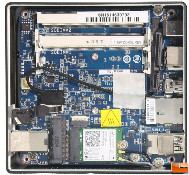 Gigabyte-Brix-BXi5H-Internal