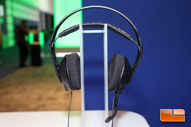 e3_2015_plantronics_rig_500_03