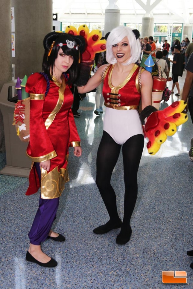 AX_2015_Cosplay_341