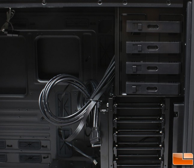 Rosewill-B2-Spirit-Internal-525-Bays